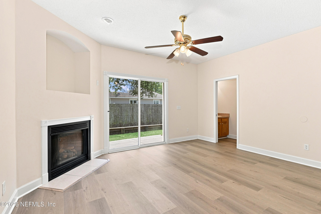 574 Stocks Street - Photo 2