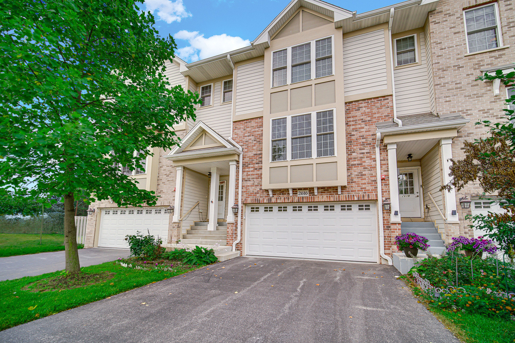 2616 Chelsey Street - Photo 2