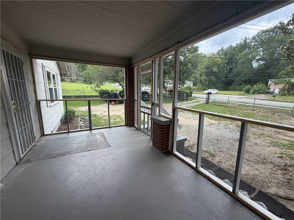 2353 Shelby Street - Photo 3