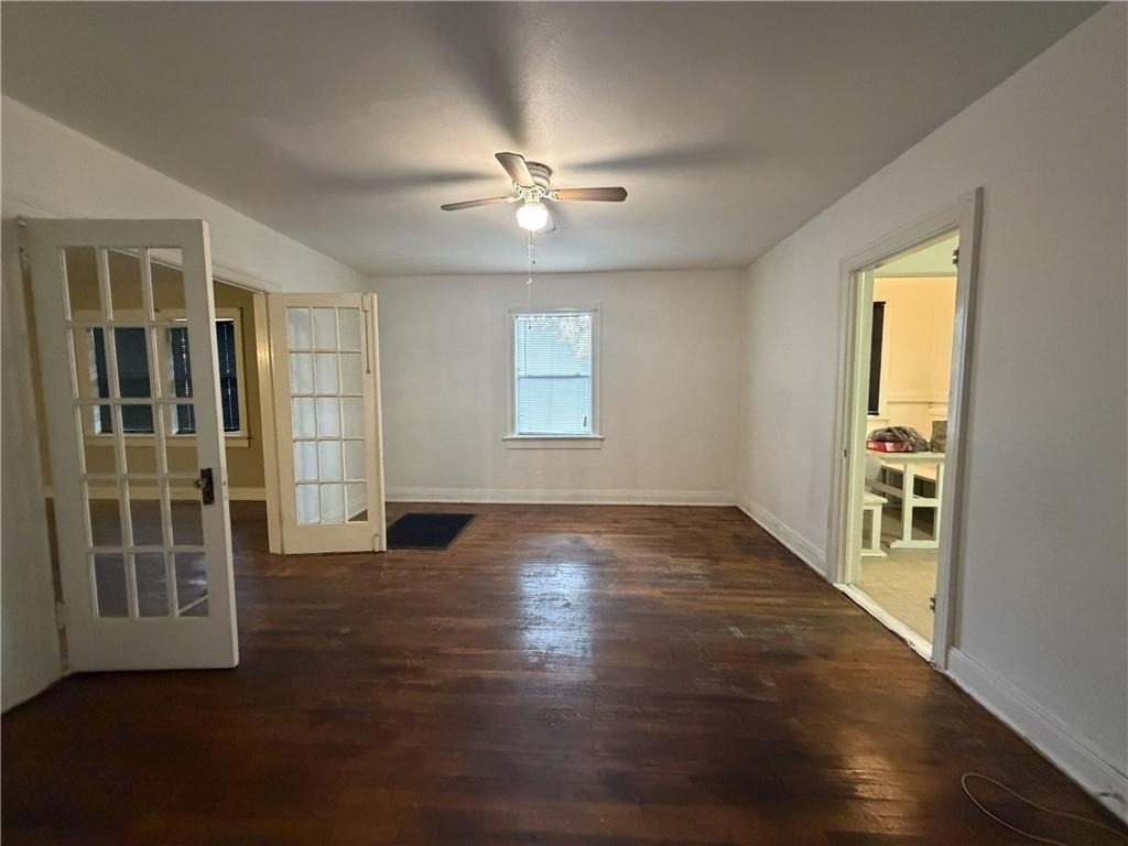 2353 Shelby Street - Photo 2