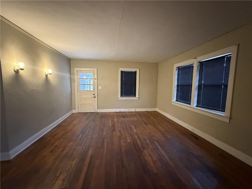 2353 Shelby Street - Photo 6