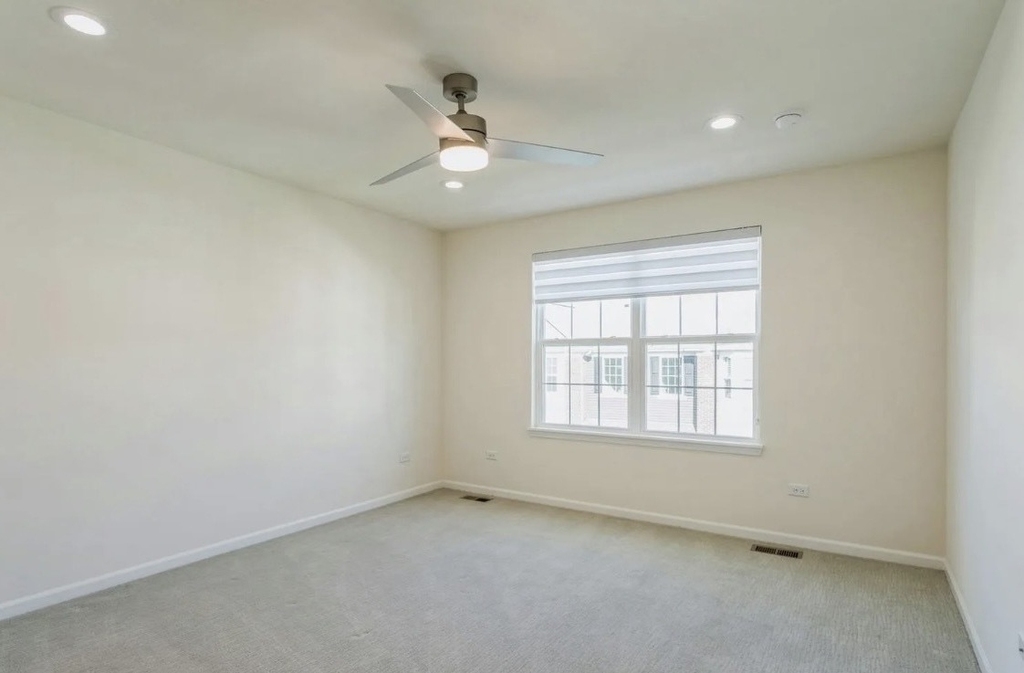 4443 Monroe Court - Photo 9
