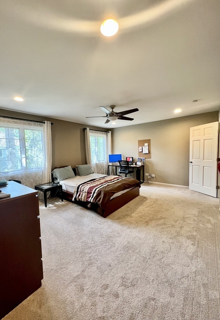 805 Suffield Square - Photo 6