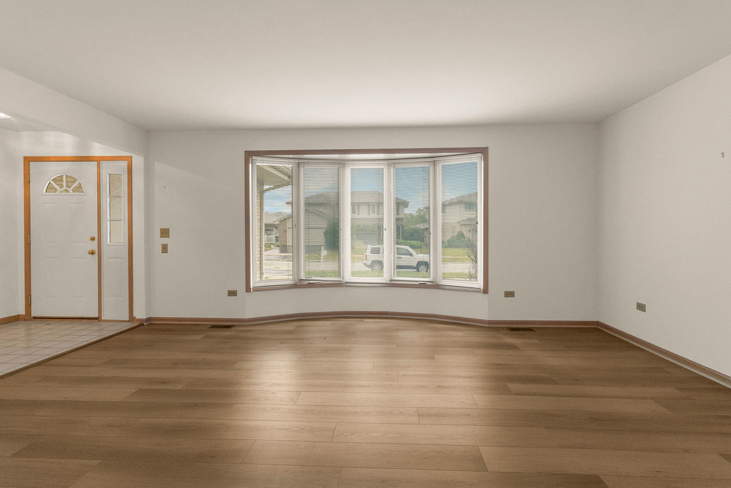9147 Boardwalk Terrace - Photo 2