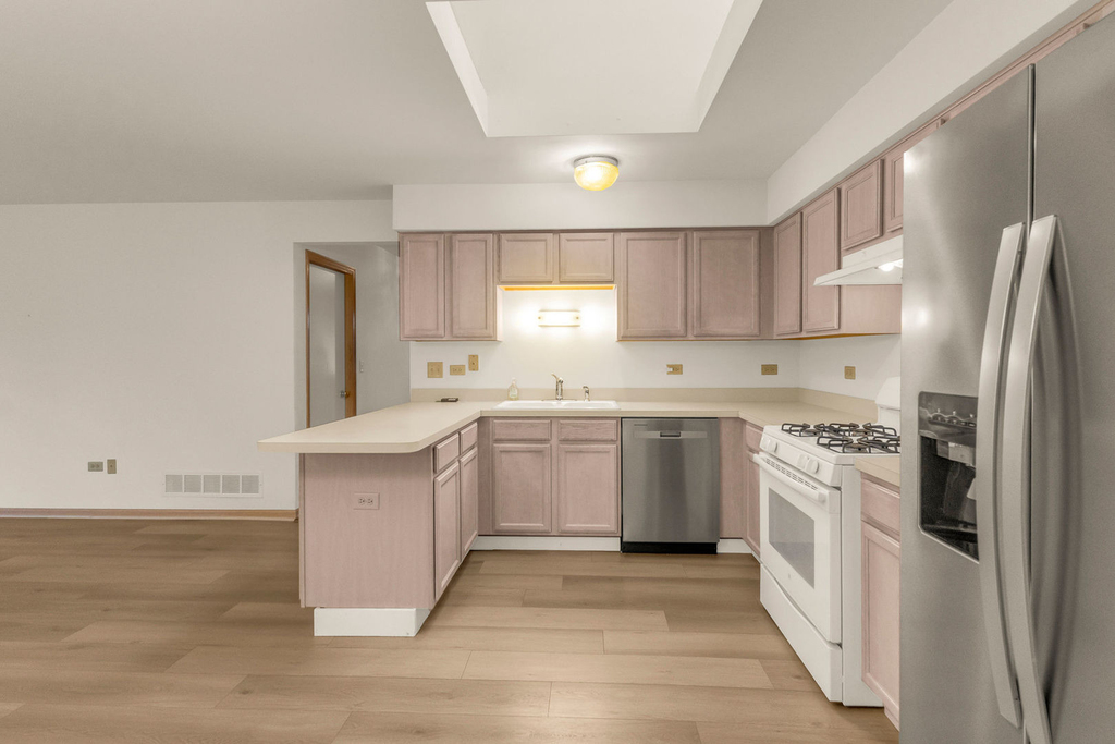 9147 Boardwalk Terrace - Photo 6