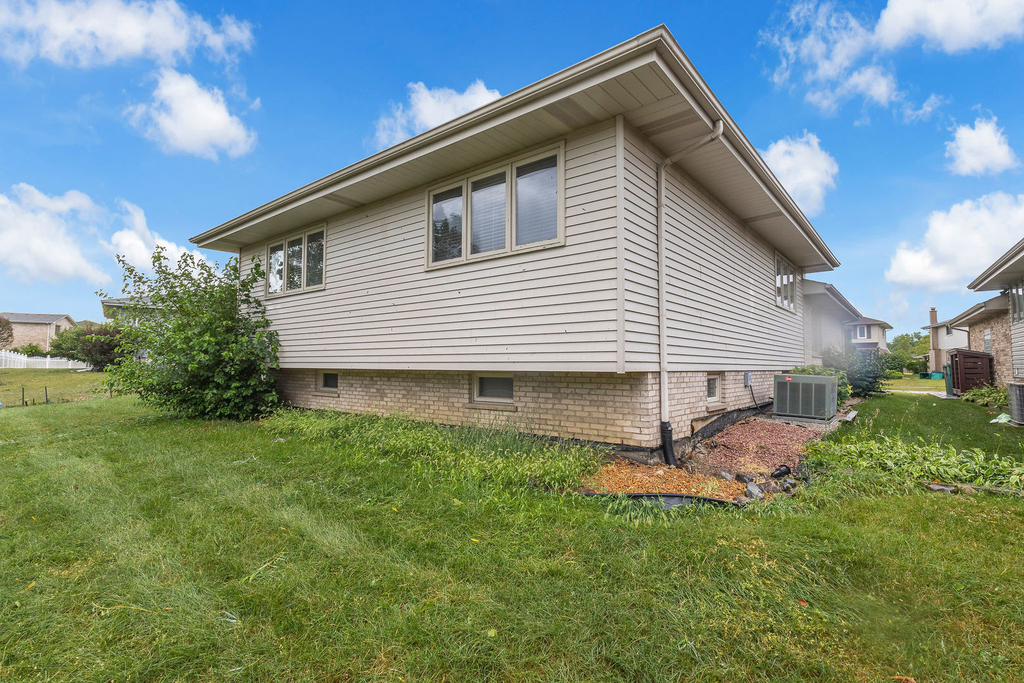 9147 Boardwalk Terrace - Photo 29
