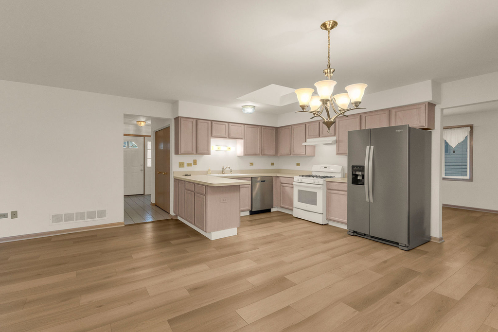 9147 Boardwalk Terrace - Photo 10