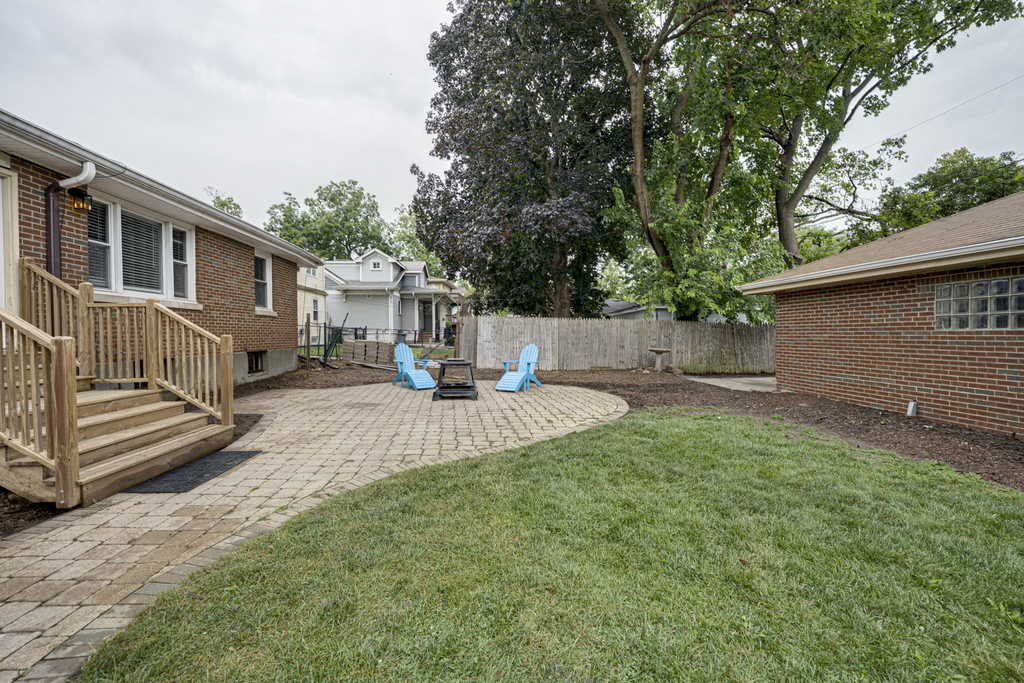 219 Spring Avenue - Photo 36