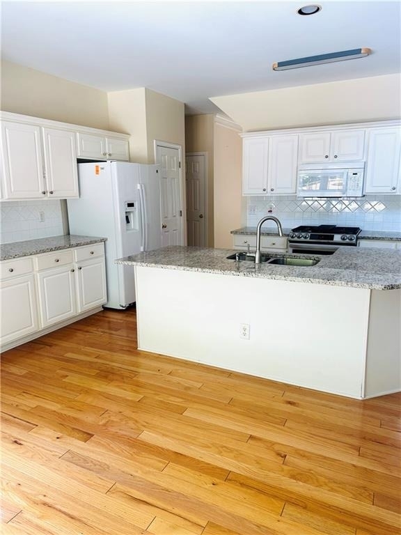 811 Valley Drive - Photo 7