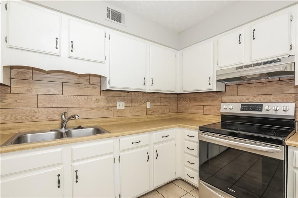 442 Sherwood Oaks Road - Photo 2