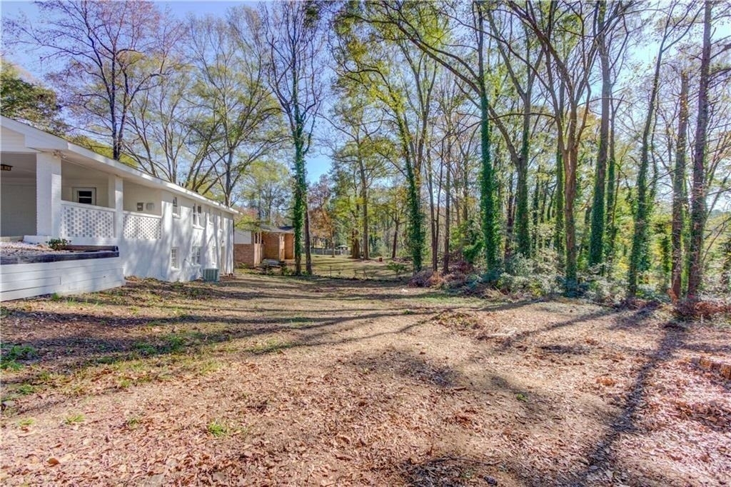 154 Huston Drive - Photo 2
