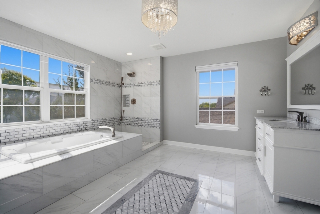 5280 Burnham Street - Photo 28