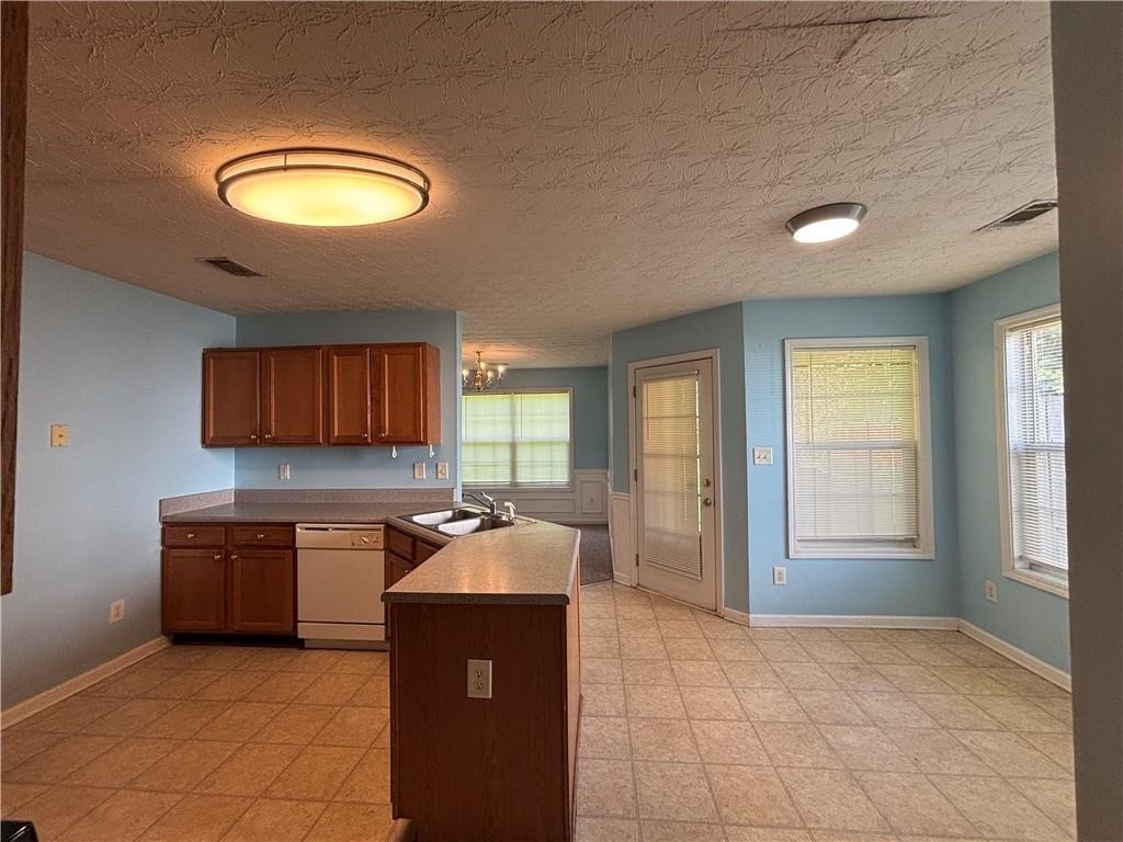 3287 Baymount Way - Photo 11