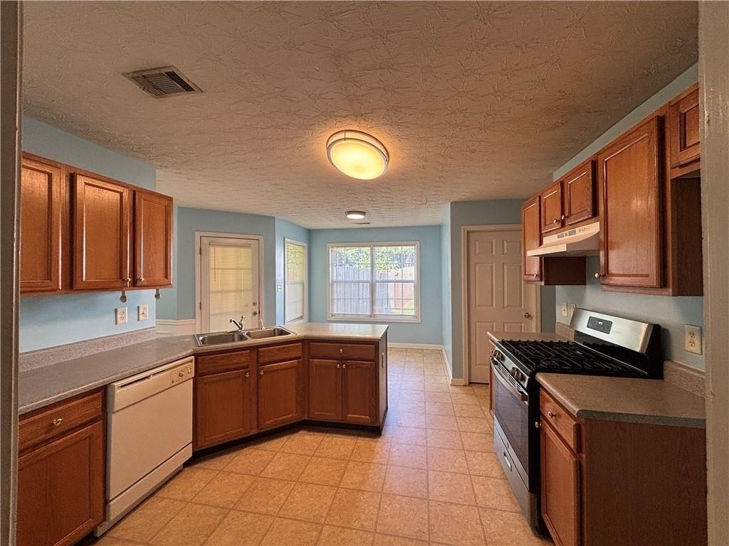 3287 Baymount Way - Photo 10