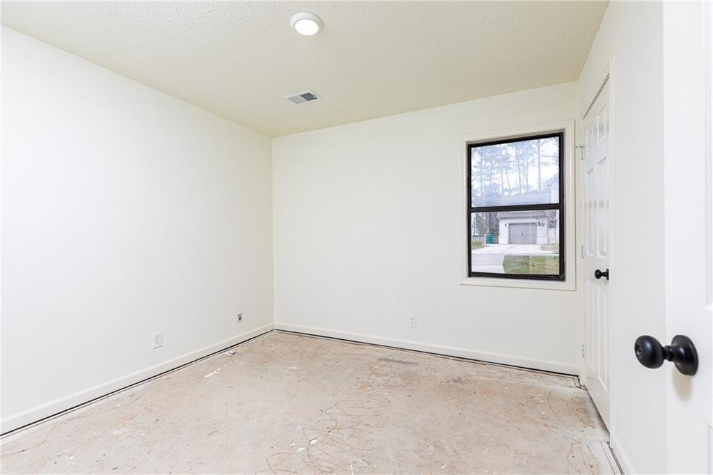1604 Walker Street Se - Photo 10
