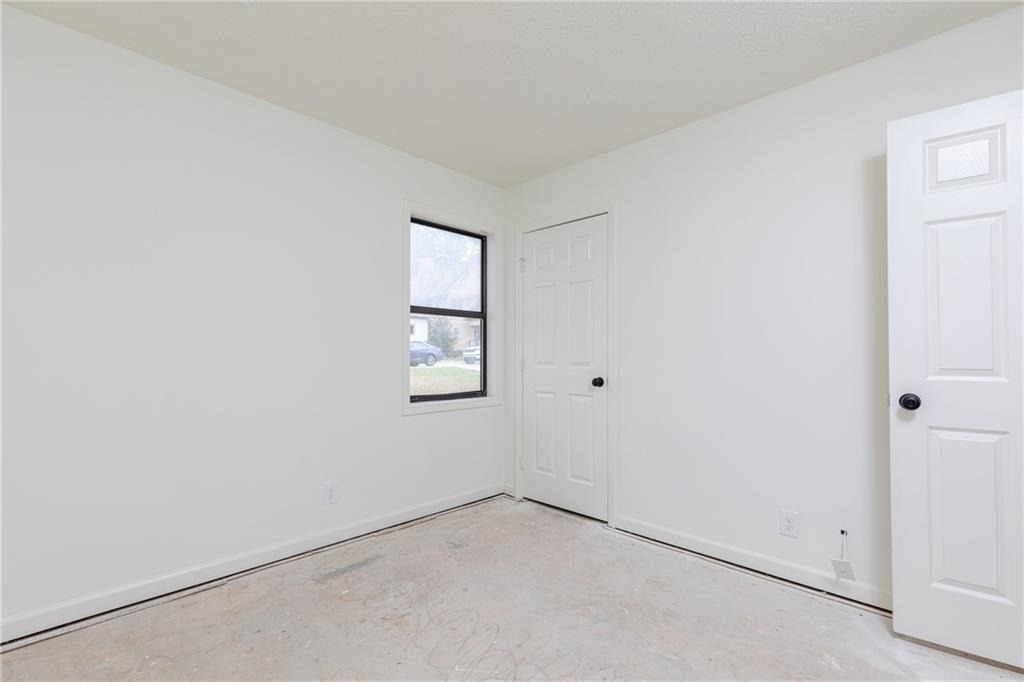1604 Walker Street Se - Photo 9