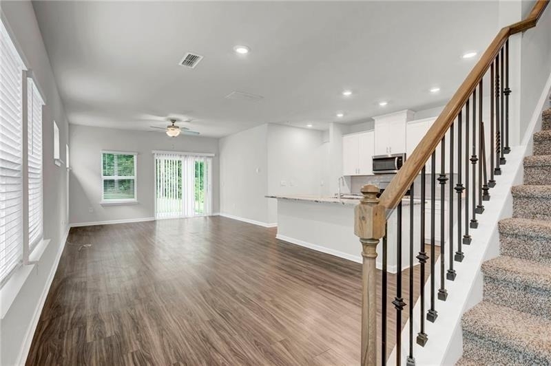 334 Wells Circle - Photo 5