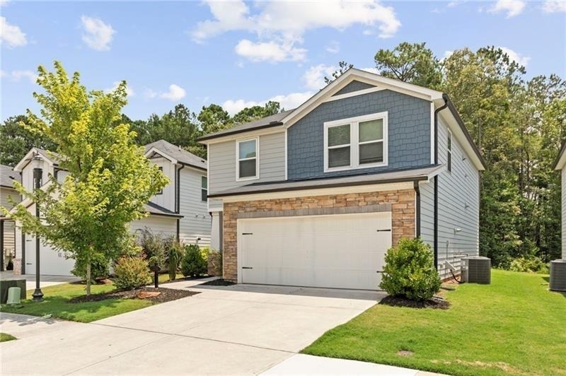 334 Wells Circle - Photo 1