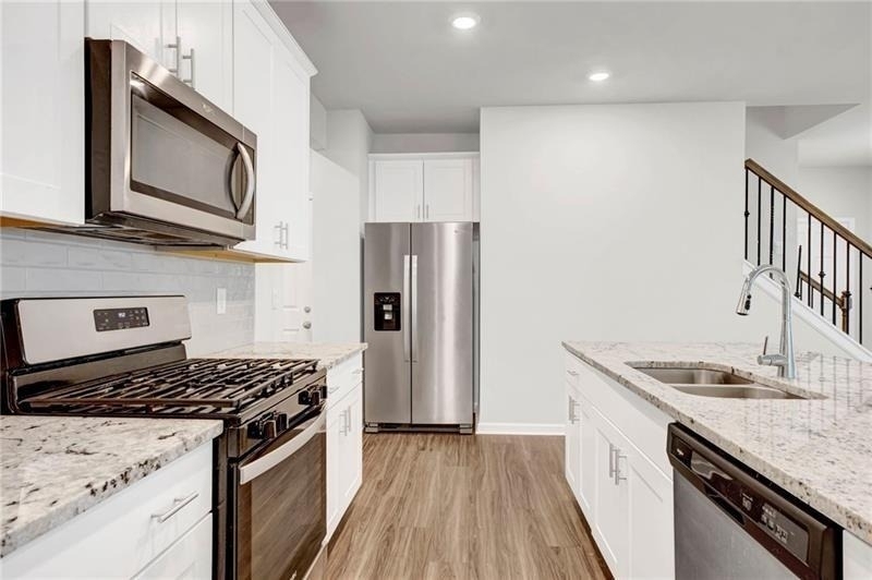 334 Wells Circle - Photo 8