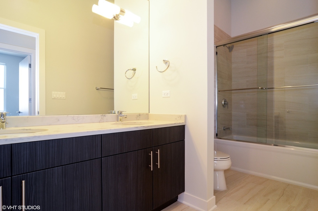 1507 W Carmen Avenue - Photo 10