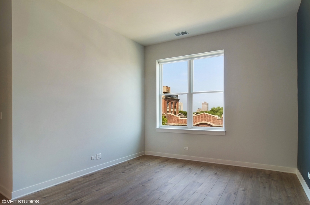 1507 W Carmen Avenue - Photo 6