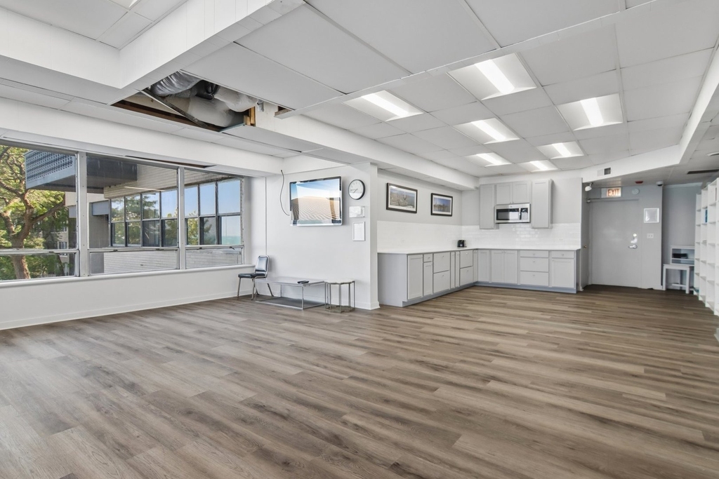 6301 N Sheridan Road - Photo 21