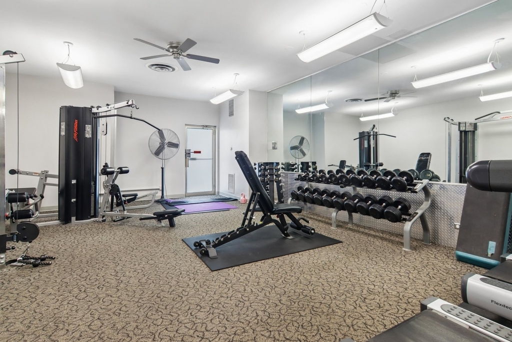 6301 N Sheridan Road - Photo 23