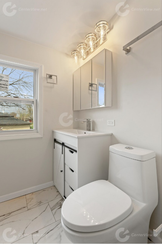 3900 169th Street - Photo 10