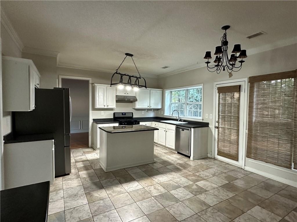 7235 Treyburn Drive - Photo 2