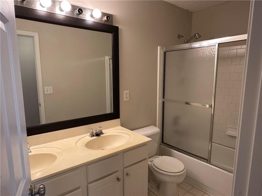 7235 Treyburn Drive - Photo 18