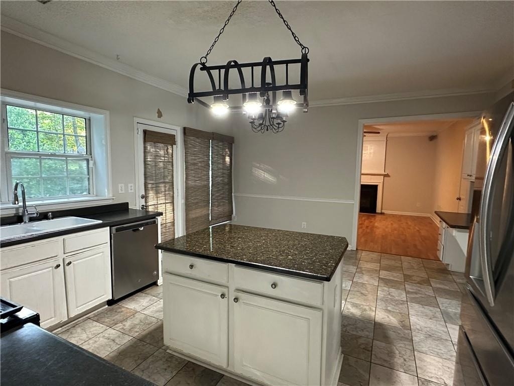 7235 Treyburn Drive - Photo 3