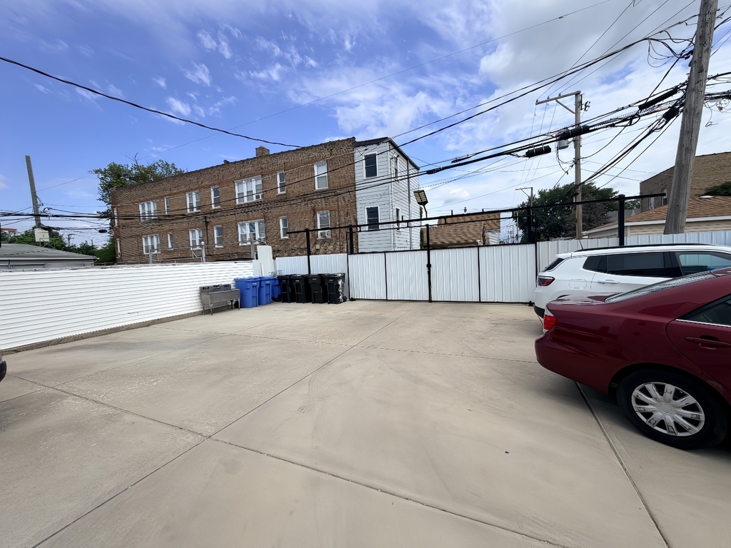 3914 W Diversey Avenue - Photo 19