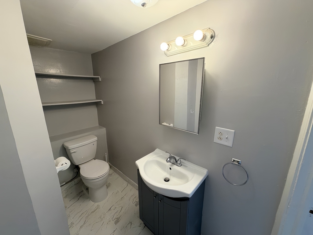 3914 W Diversey Avenue - Photo 14