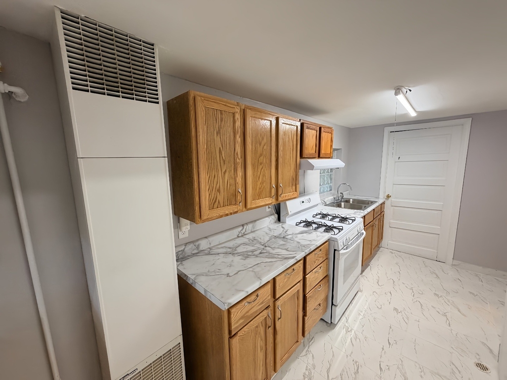 3914 W Diversey Avenue - Photo 8
