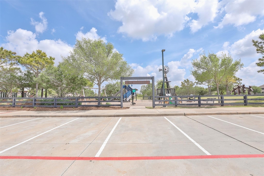 2810 Bluesage Bluff Drive - Photo 37