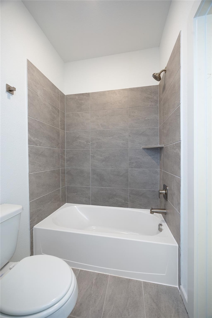 1947 Longmire Villas Court - Photo 25