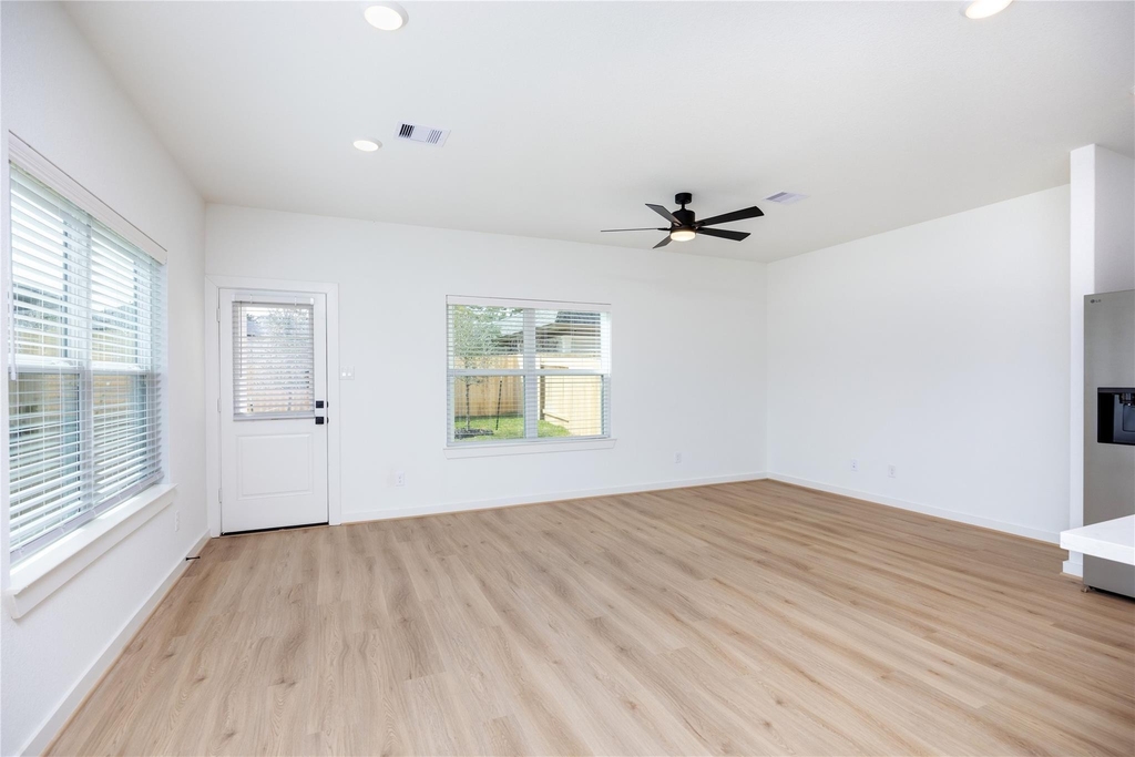 1947 Longmire Villas Court - Photo 8