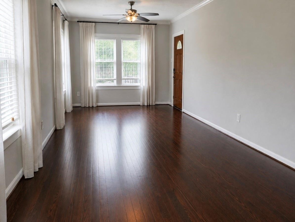4109 De George Street - Photo 2