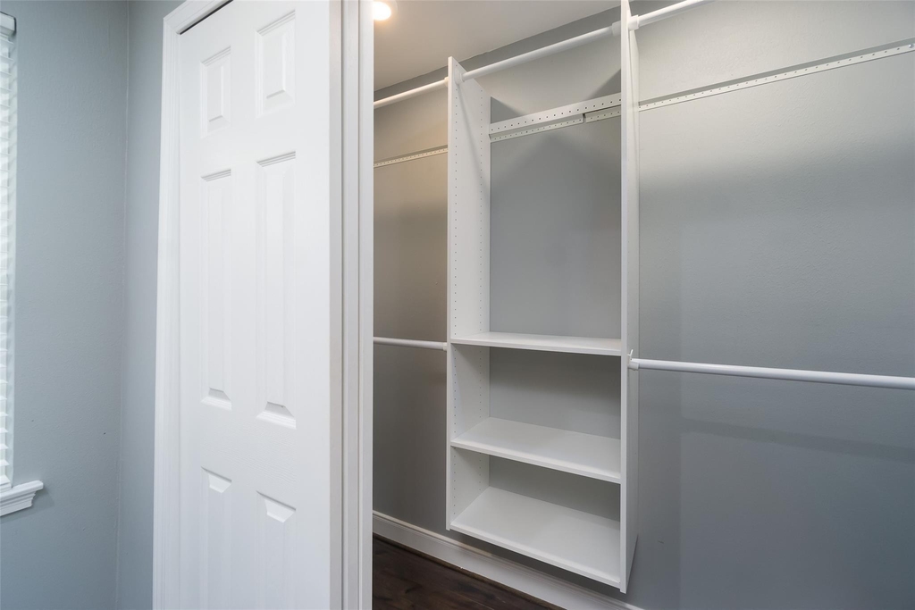 8326 Hazen Street - Photo 14