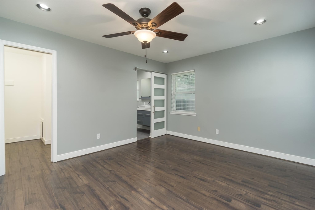 8326 Hazen Street - Photo 10