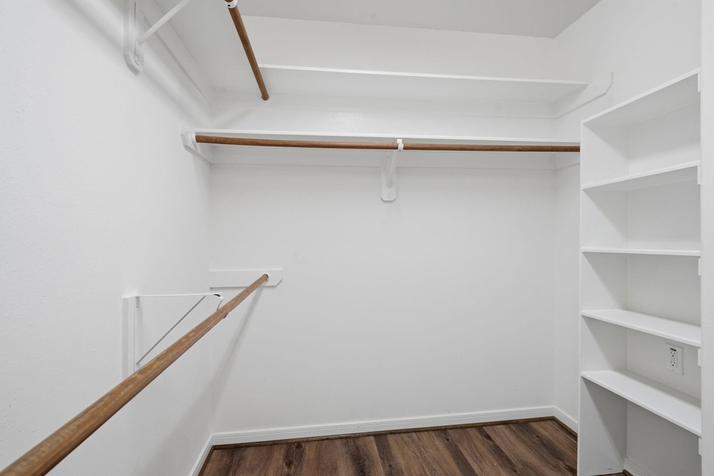 130 Ledgestone Place - Photo 18