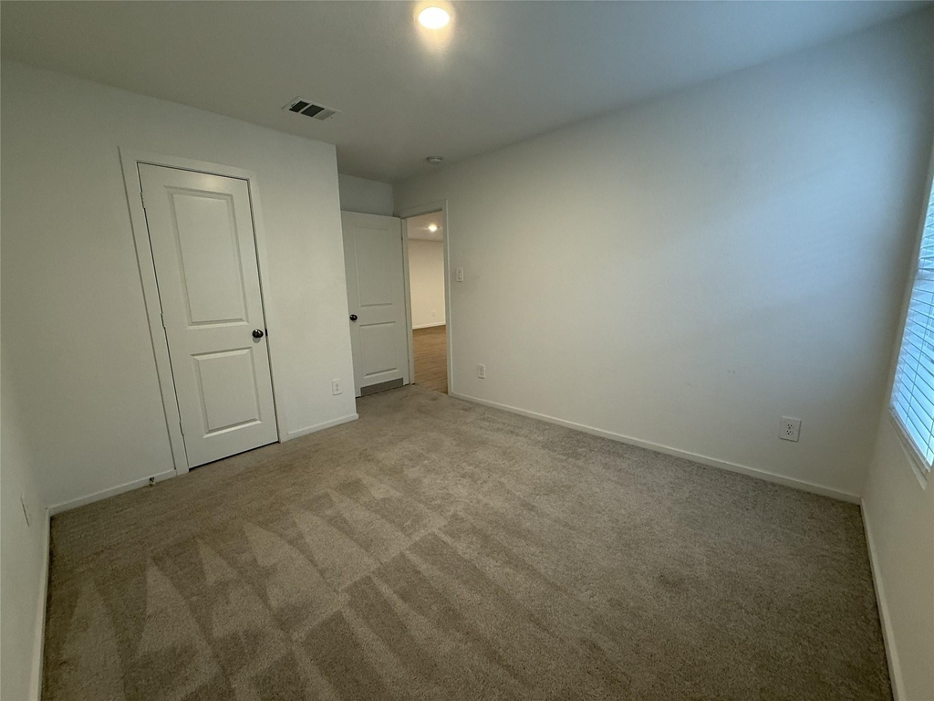 529 Falling Cave Drive - Photo 5