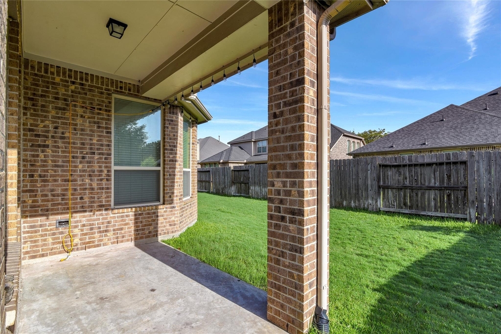 8163 Little Scarlet Street - Photo 33
