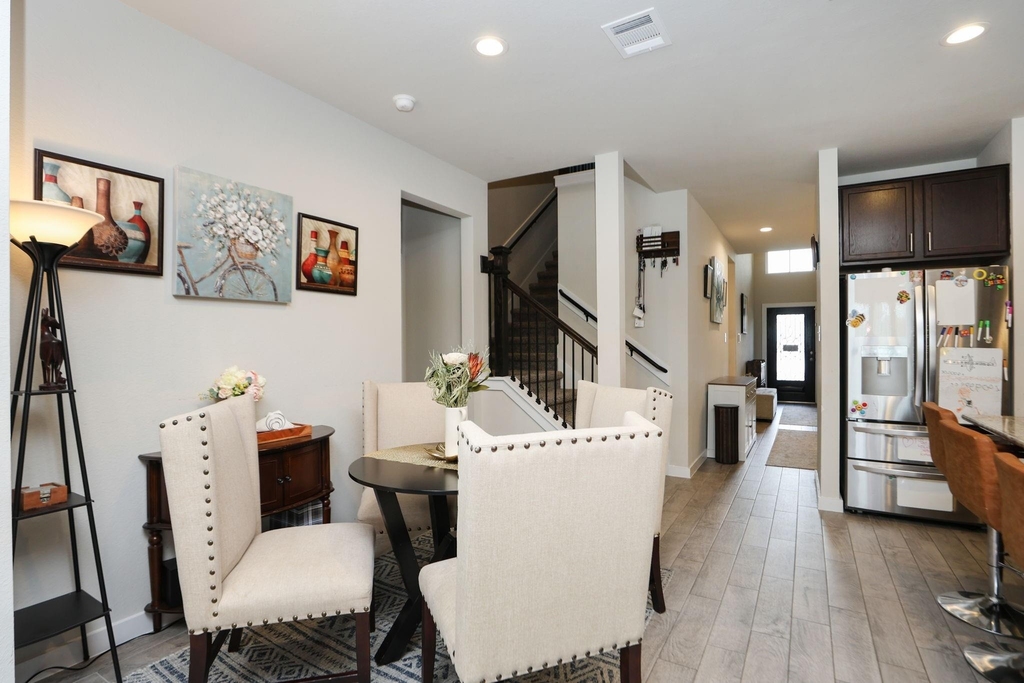 5511 Gothic Oak Drive - Photo 5