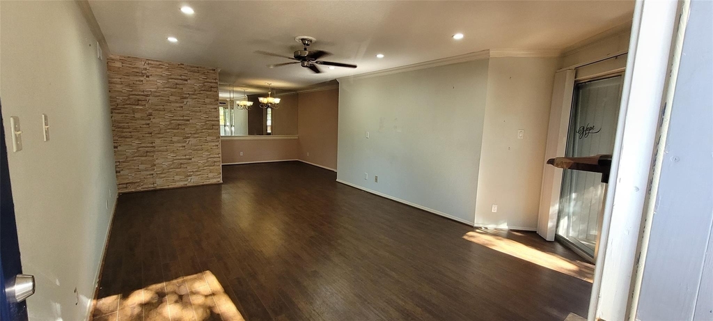 9700 Leawood Boulevard - Photo 3