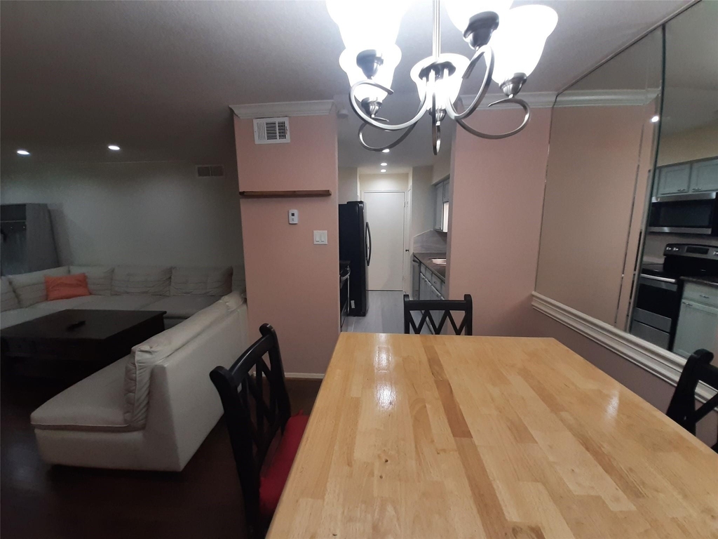 9700 Leawood Boulevard - Photo 7
