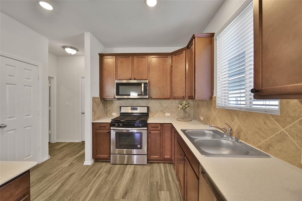 4343 Roaring Timber Drive - Photo 10