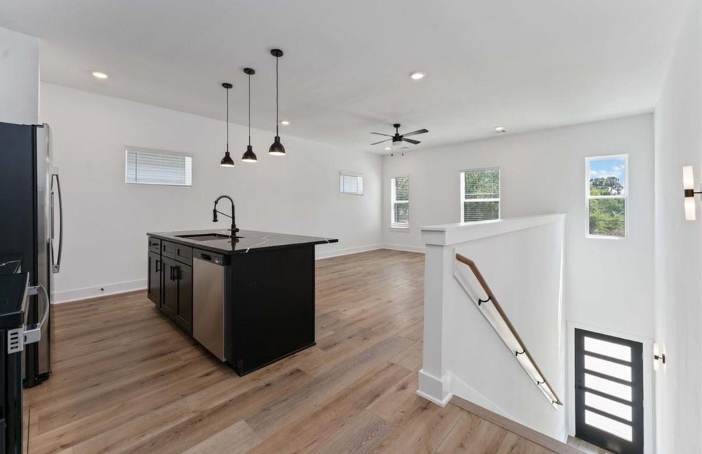 8023 Cora Street - Photo 6