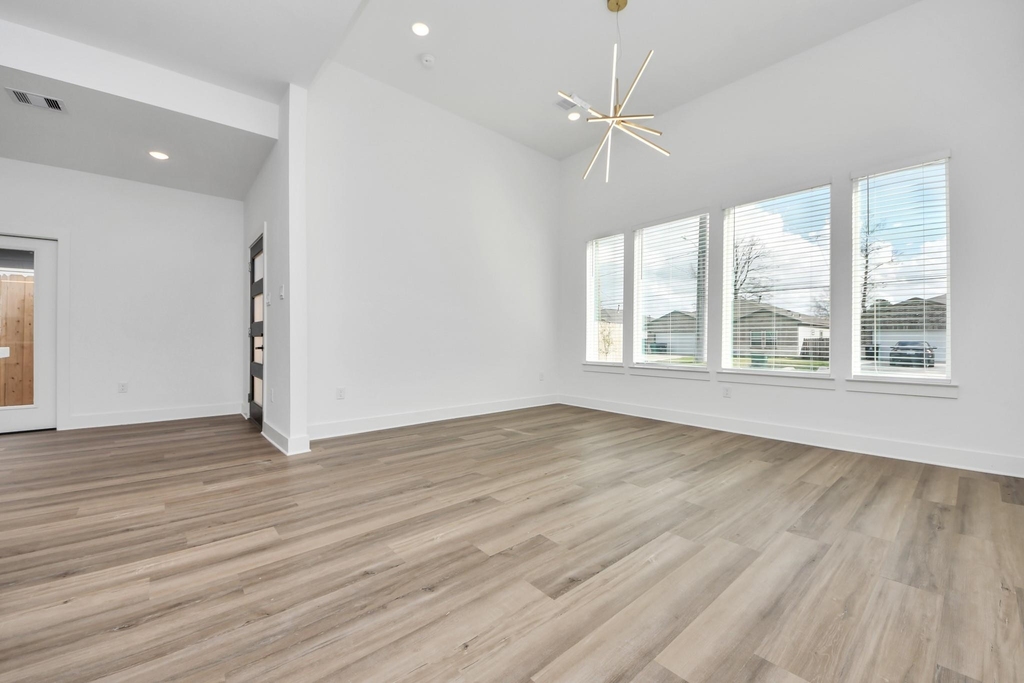 9309 Caddo Street - Photo 10