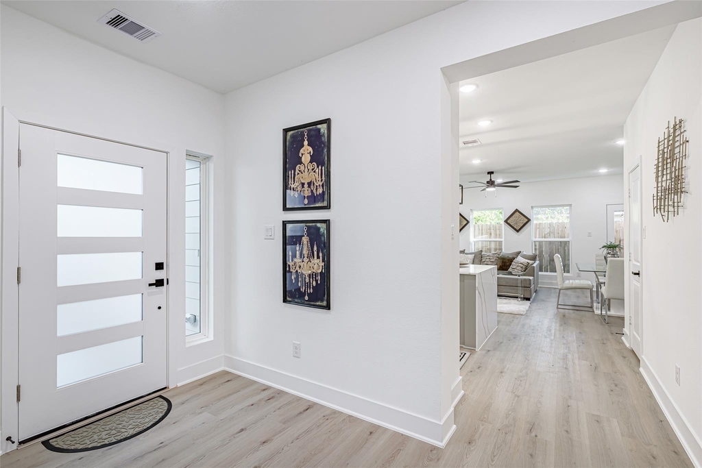 7806 Comal Street - Photo 1